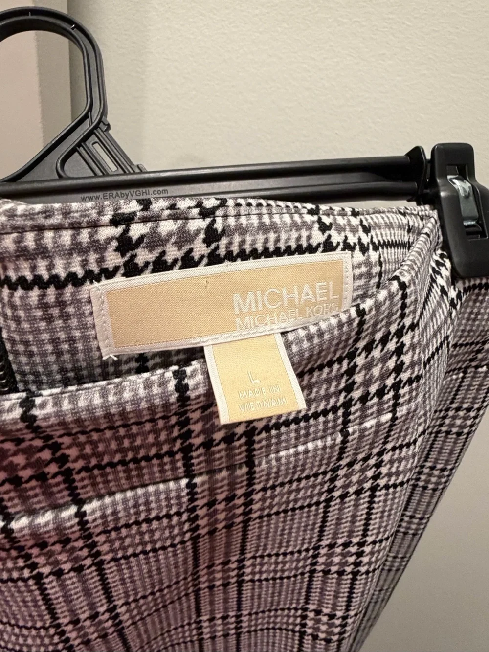 Michael Kors Women’s Large Black White Plaid Pencil Skirt Back Zip NWOT